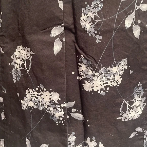 REBA Chic Floral Black & White Jacket Sz. 4 NWOT - Picture 10 of 15